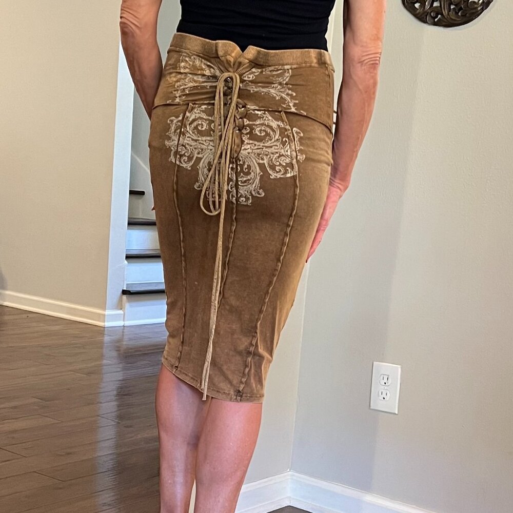 Treasure Rock Tan Skirt - Picture 2 of 4